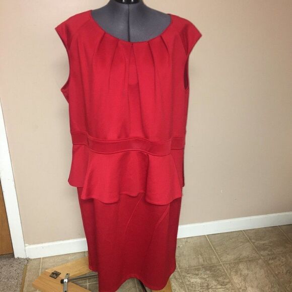 Spense Woman Plus Size Red Dress 22W - Picture 2 of 12